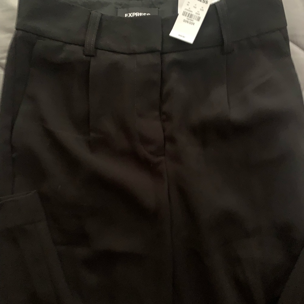 NWT Black High-Rise Ankle bottom dress trouser.